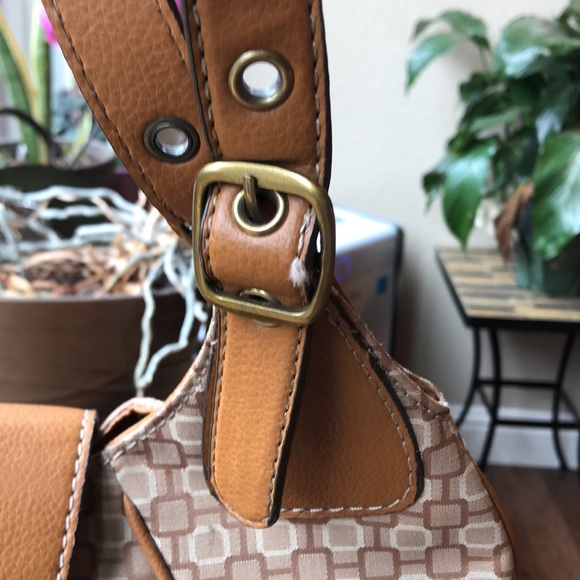 Nine West Neutral Handbag - Picture 6 of 11